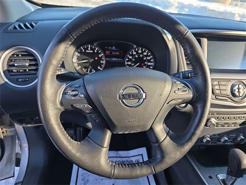 Certified 2020 Nissan Pathfinder SL image 14