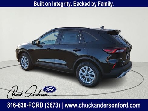 New 2025 Ford Escape Active w/ Active Premium Tech Pack AWD/4WD image 8
