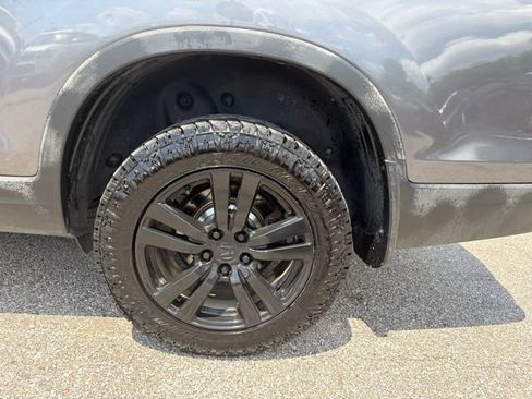 Used 2017 Honda Ridgeline RT image 31