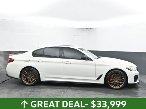 Used 2021 BMW 540i w/ Executive Package image 12
