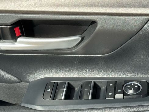 Used 2024 Toyota Grand Highlander XLE image 24