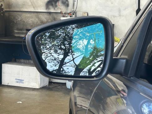 Certified 2022 Ford Escape SEL image 17