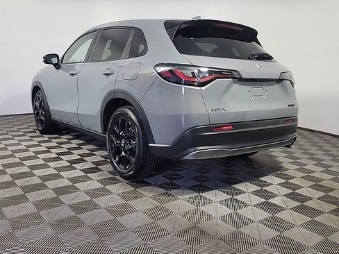 Certified 2025 Honda HR-V Sport image 9
