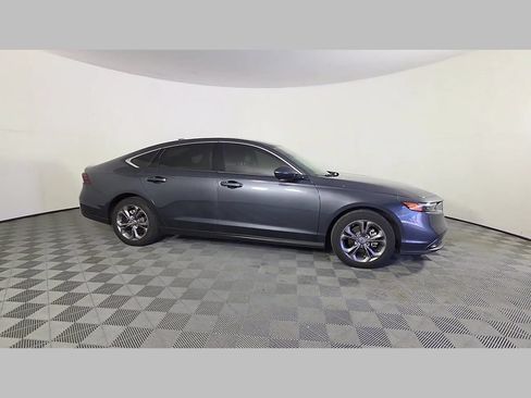 Used 2024 Honda Accord EX image 34