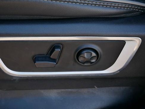 Used 2019 RAM 1500 Laramie image 19