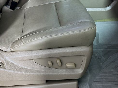 Used 2017 Chevrolet Tahoe Premier image 24