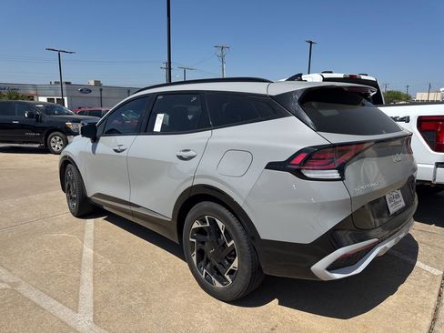 Used 2023 Kia Sportage SX image 6