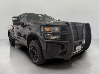 Used 2019 Chevrolet Silverado 1500 Custom Trail Boss w/ Custom Convenience Package AWD/4WD video 1