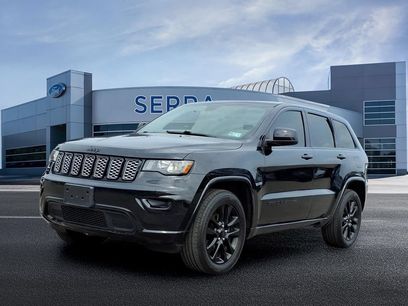 Used 2019 Jeep Grand Cherokee Altitude