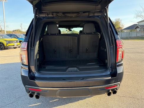 Used 2022 Chevrolet Tahoe Z71 w/ Z71 Off-Road Package image 29