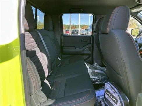 New 2026 Nissan Frontier PRO-4X w/ Pro-4x Convenience Package image 11