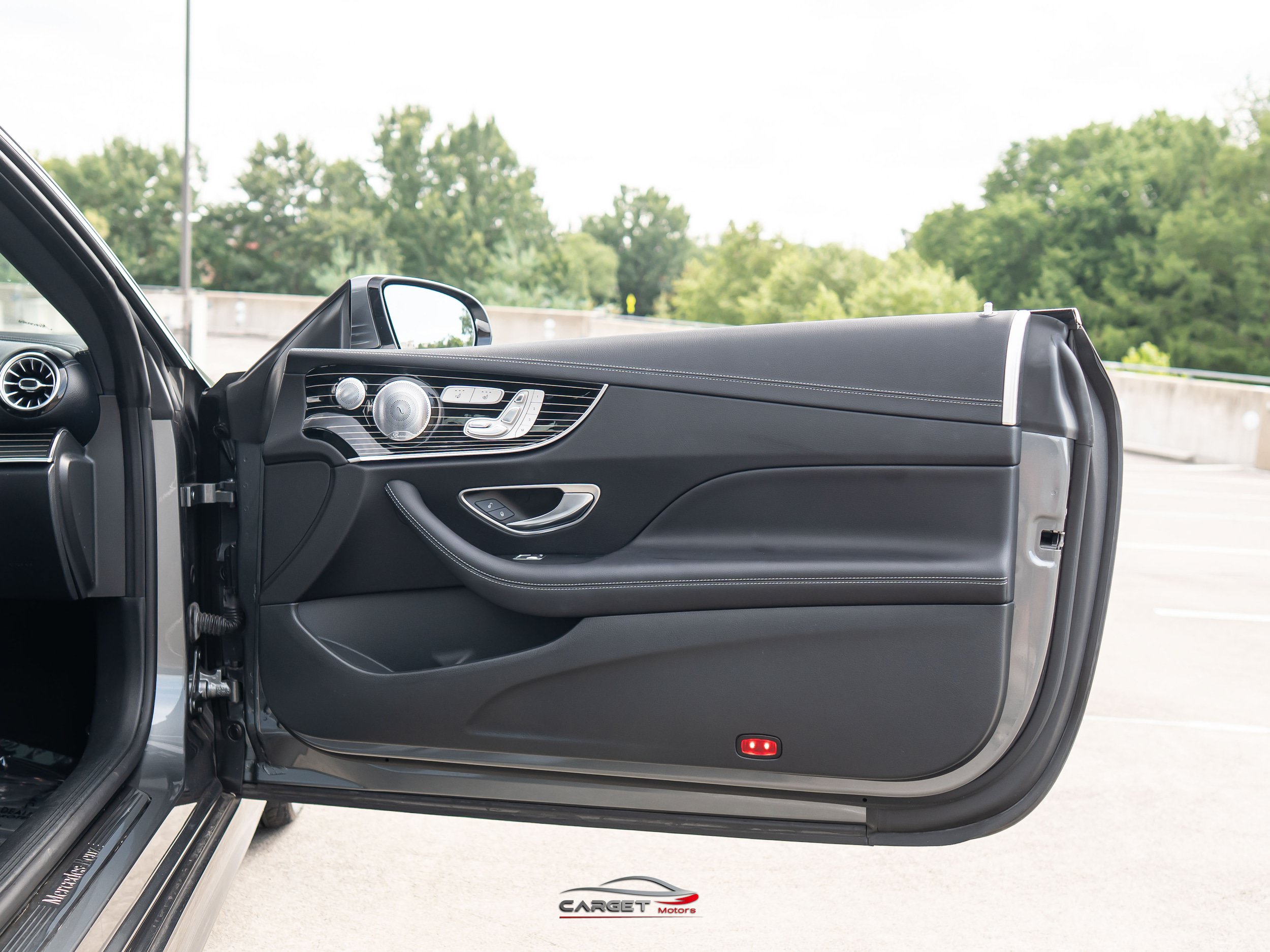 Used 2018 Mercedes-Benz E 400 4MATIC Coupe w/ Premium 1 Package image 36