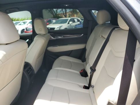 Certified 2023 Cadillac XT5 Sportv w/ Technology Package AWD/4WD image 14
