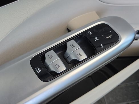 Certified 2022 Mercedes-Benz C 300 Sedan image 24