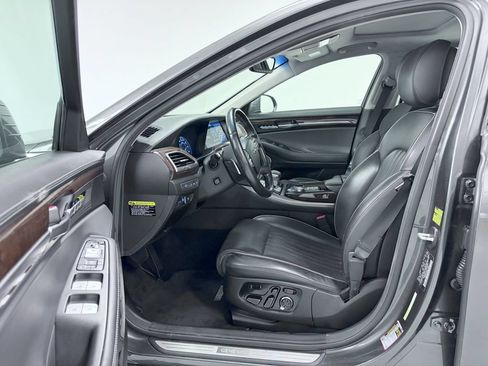 Used 2019 Genesis G90 5.0 Ultimate AWD/4WD image 12
