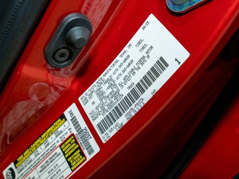 Used 2025 Toyota Tundra Platinum image 23