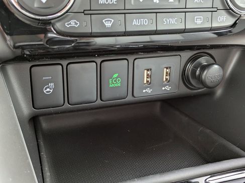 New 2026 Mitsubishi Eclipse Cross SEL image 21