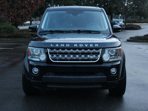 Used 2014 Land Rover LR4 HSE image 2