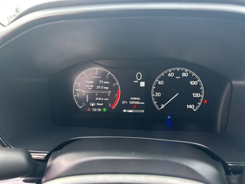 Used 2025 Honda CR-V EX-L image 18