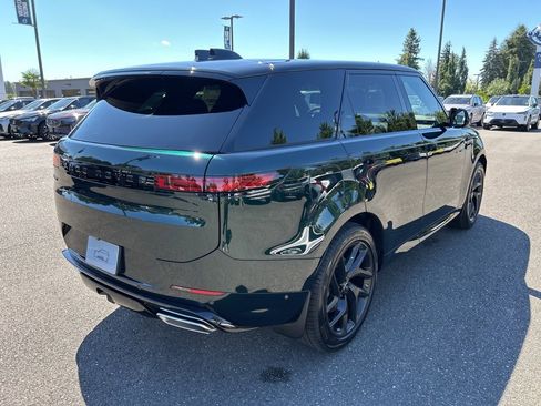 New 2025 Land Rover Range Rover Sport Dynamic SE image 7