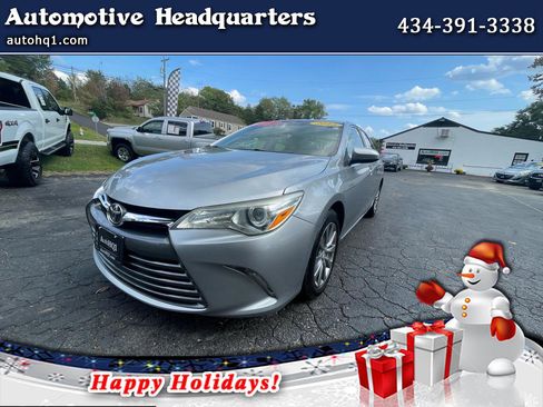 Used 2015 Toyota Camry XLE image 1