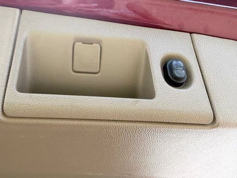 Used 2018 Chevrolet Tahoe Premier AWD/4WD image 6