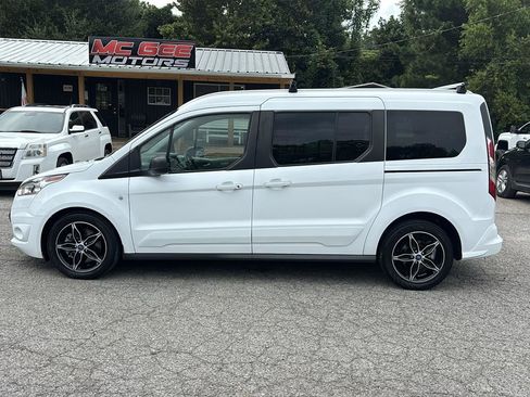 Used 2016 Ford Transit Connect XLT FWD image 2