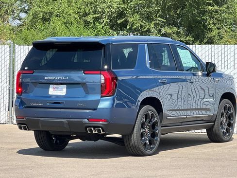 New 2026 GMC Yukon Denali Ultimate AWD/4WD image 4
