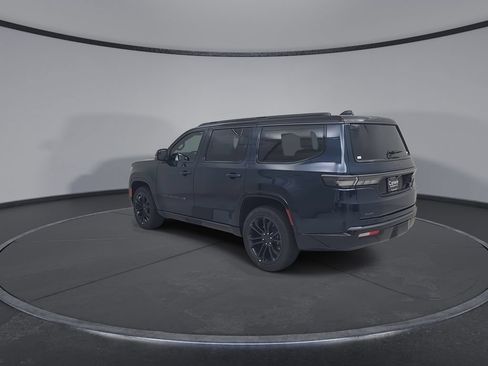 New 2026 Jeep Grand Wagoneer Summit AWD/4WD image 11