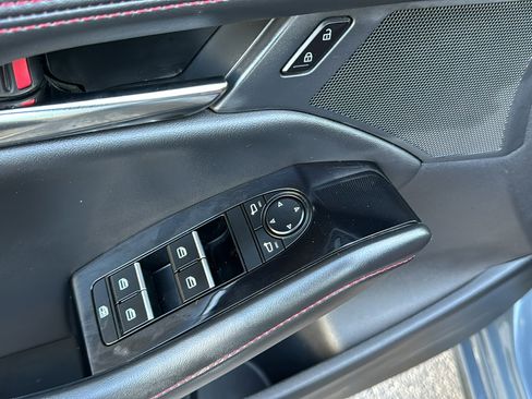 Used 2025 MAZDA MAZDA3 s image 11