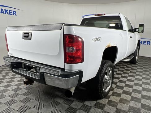 Used 2007 Chevrolet Silverado 2500 LT w/ EZ-Lift Tailgate Package AWD/4WD image 8