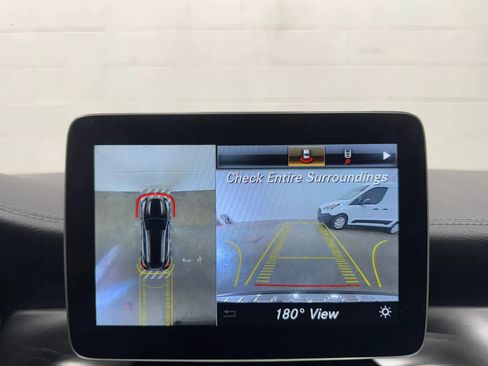Used 2019 Mercedes-Benz GLA 250 4MATIC image 25