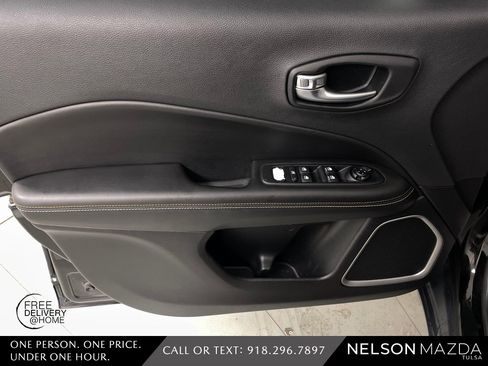 Used 2019 Jeep Compass Sport image 19