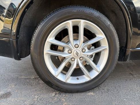 Used 2025 Dodge Durango GT image 33