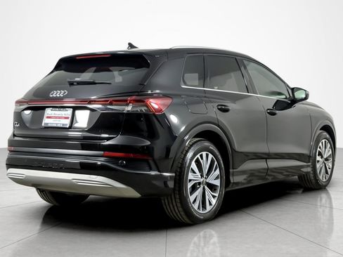 Used 2023 Audi Q4 e-tron Premium Plus w/ Premium Plus RWD image 5