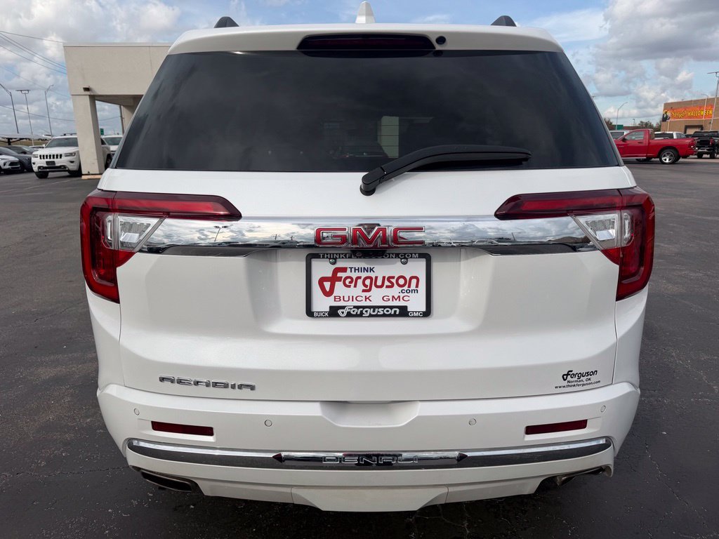Used 2021 GMC Acadia Denali w/ Denali Technology Package FWD image 16