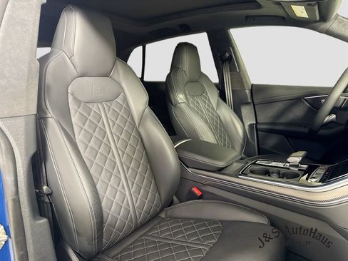 Used 2024 Audi SQ8 Prestige w/ Prestige Package AWD/4WD image 35