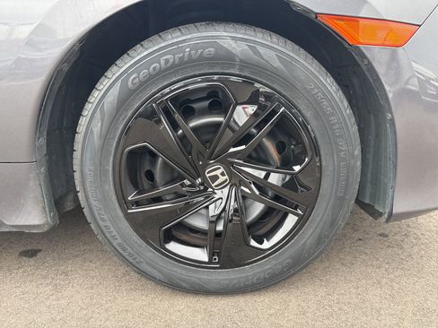 Used 2018 Honda Civic LX image 9