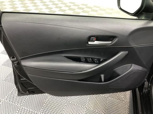 Used 2022 Toyota Corolla SE image 12