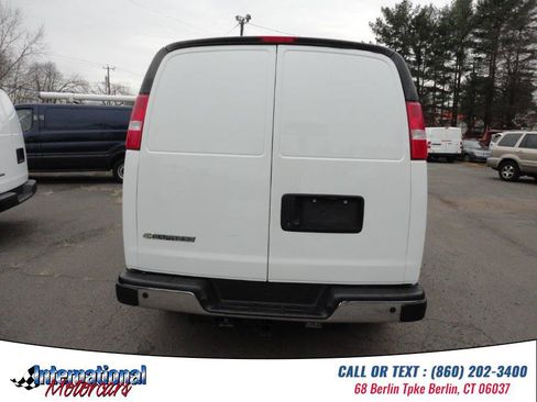 Used 2020 Chevrolet Express 2500 w/ Enhanced Convenience Package RWD image 5