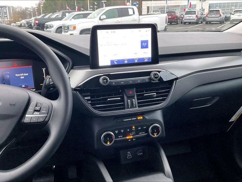 New 2026 Ford Escape Active image 7