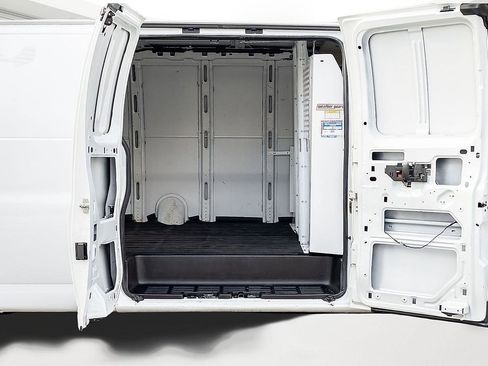 Certified 2022 Chevrolet Express 2500 Extended w/ Driver Convenience Package image 19