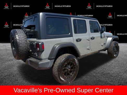 Used 2022 Jeep Wrangler Unlimited Sport AWD/4WD image 5