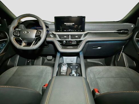 New 2026 Ford Explorer Tremor w/ Tremor Convenience Package AWD/4WD image 8