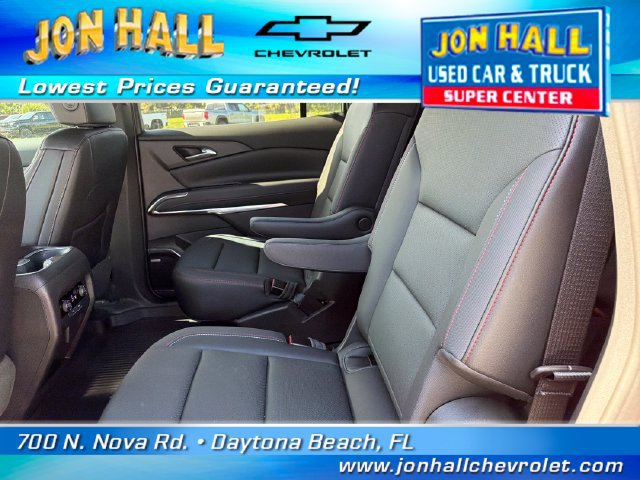 Used 2025 Chevrolet Traverse Z71 w/ Enhanced Driving Package AWD/4WD image 20