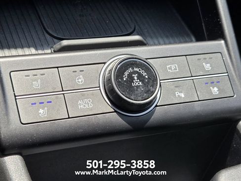 Used 2025 Hyundai Kona Limited AWD/4WD image 22