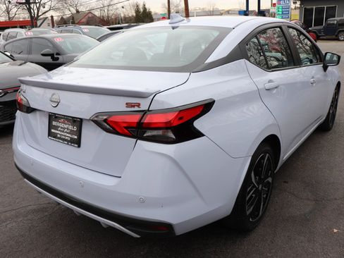 Used 2024 Nissan Versa SR image 5