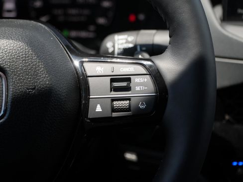 Used 2025 Honda Accord Touring image 22