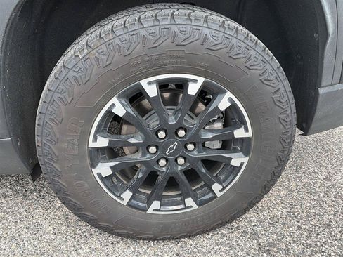 Used 2024 Chevrolet Traverse Z71 w/ LPO, Floor Liner Package AWD/4WD image 10