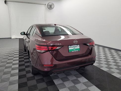 Used 2024 Nissan Sentra SV FWD image 6